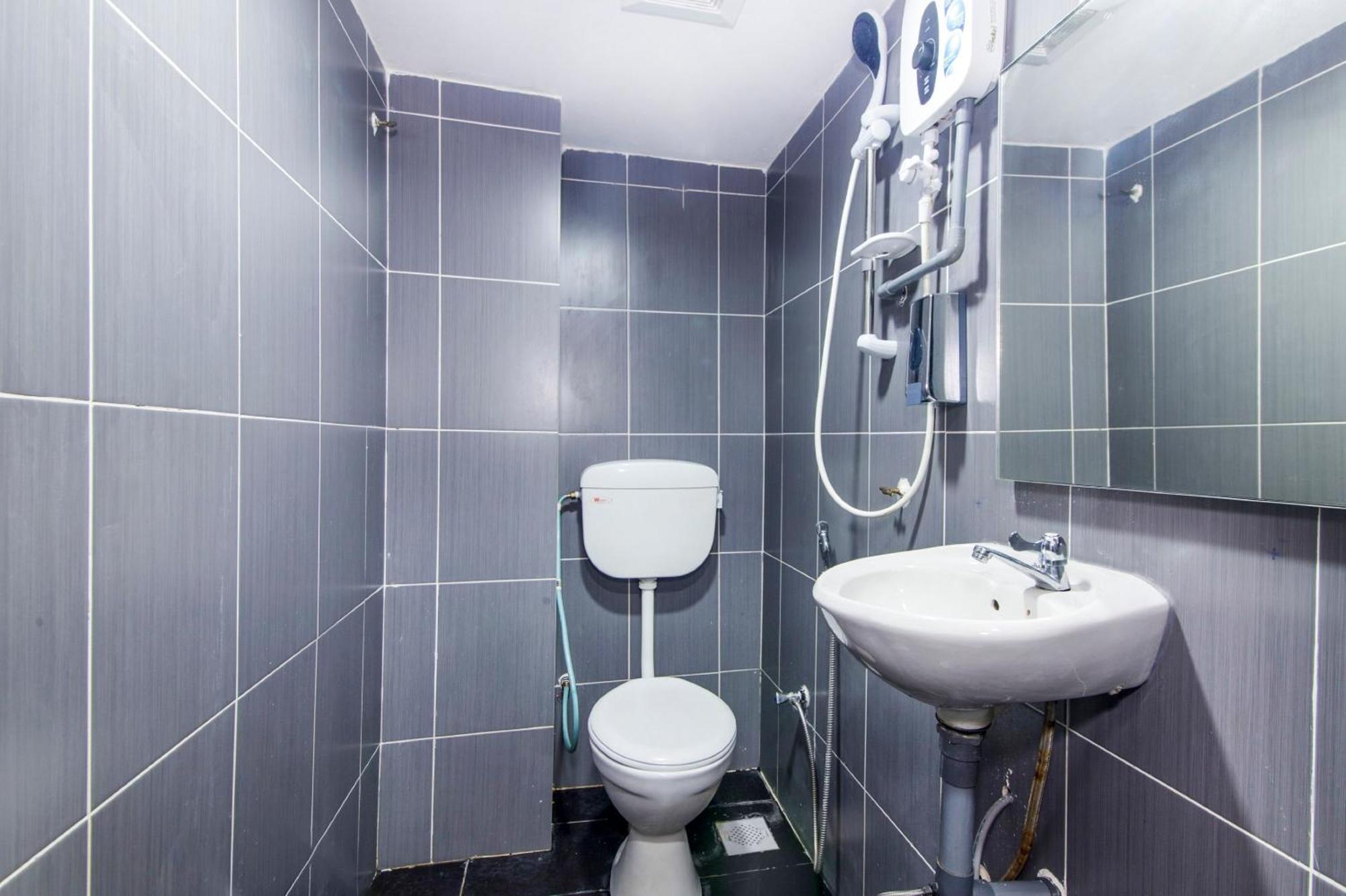 Oyo 90693 Sri Rampai Hotel クアラルンプール エクステリア 写真